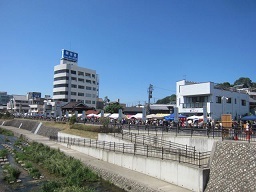 瀬戸物祭・５.JPG
