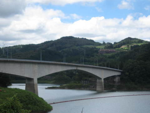 阿木川ダム・橋.JPG