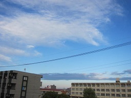 １２日雲・１.JPG