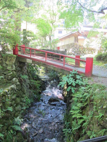 ３・谷汲山赤い橋.JPG